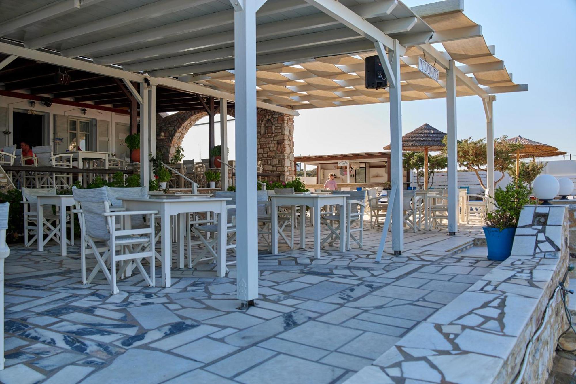 Theologos Beach Antiparos Bagian luar foto