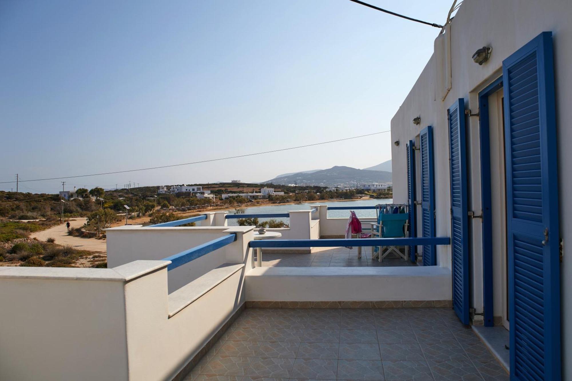 Theologos Beach Antiparos Bagian luar foto