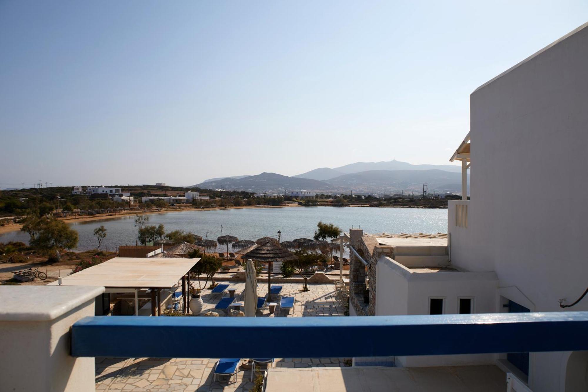 Theologos Beach Antiparos Bagian luar foto