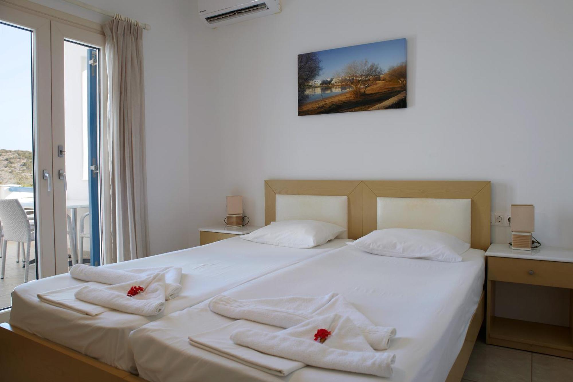 Theologos Beach Antiparos Bagian luar foto
