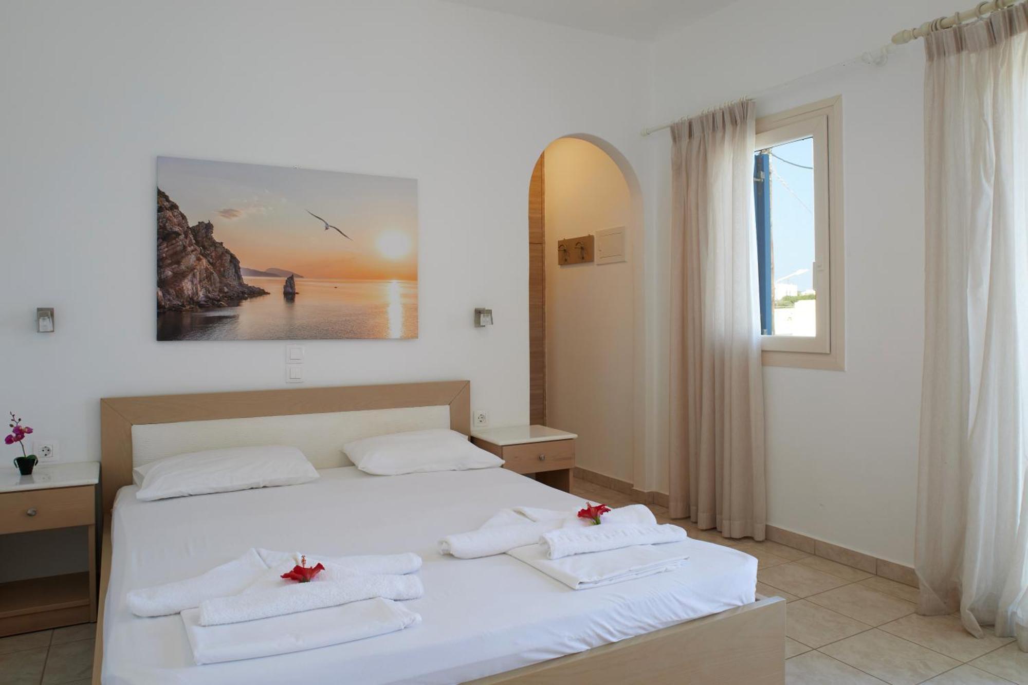 Theologos Beach Antiparos Bagian luar foto